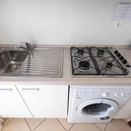 Locazione Turistica Azzurra Ferienhaus Casa Arletta
